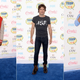 Illustration for article titled A Vast Expanse of Crop Tops at the Teen Choice Awards